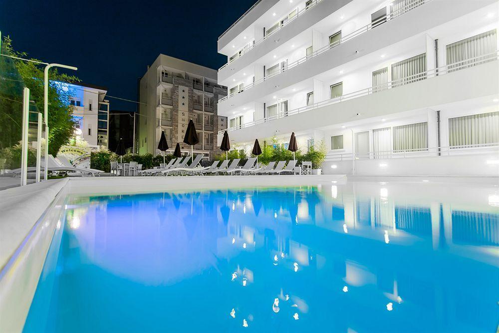 Hotel Color Mokambo Shore Family